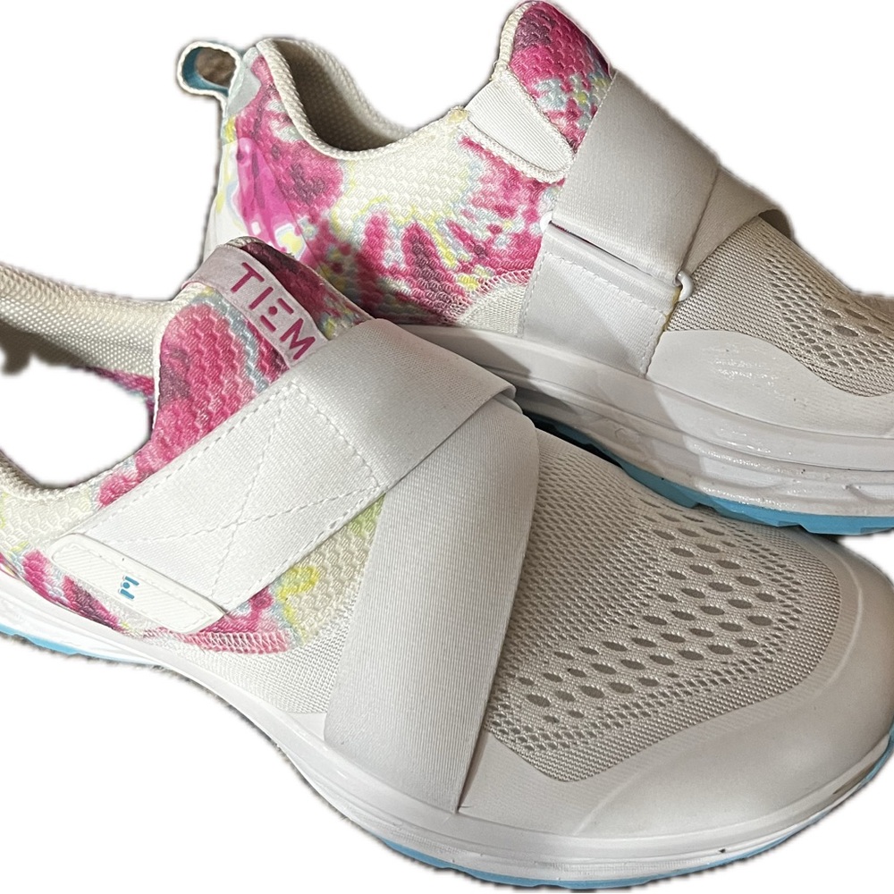 TIEM women’s cycling shoes